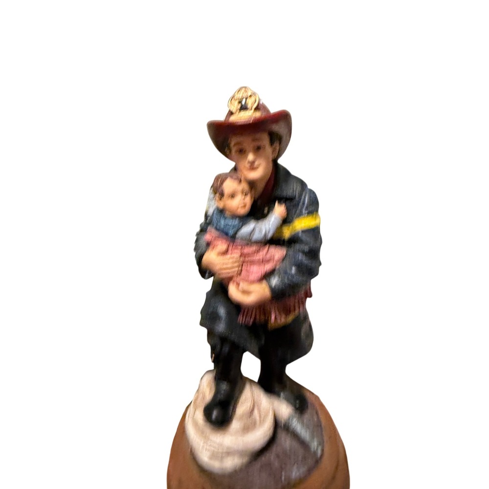 Red Hats of Courage Hero I Firefighter Figurine Limited Edition 3/1117‎